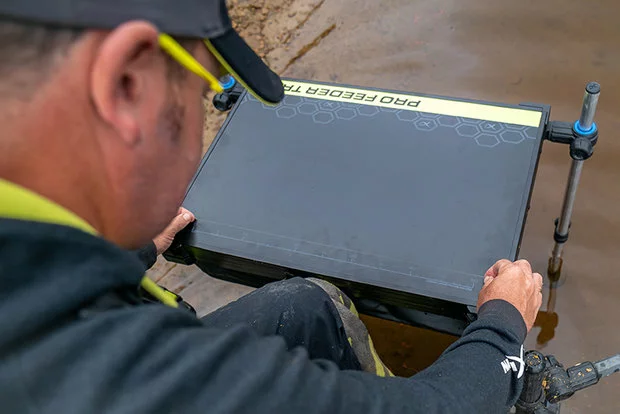 Matrix - Aasplateau Pro Feeder Tray - Matrix 6 Matrix - Aasplateau Pro Feeder Tray - Matrix - Afbeelding 6